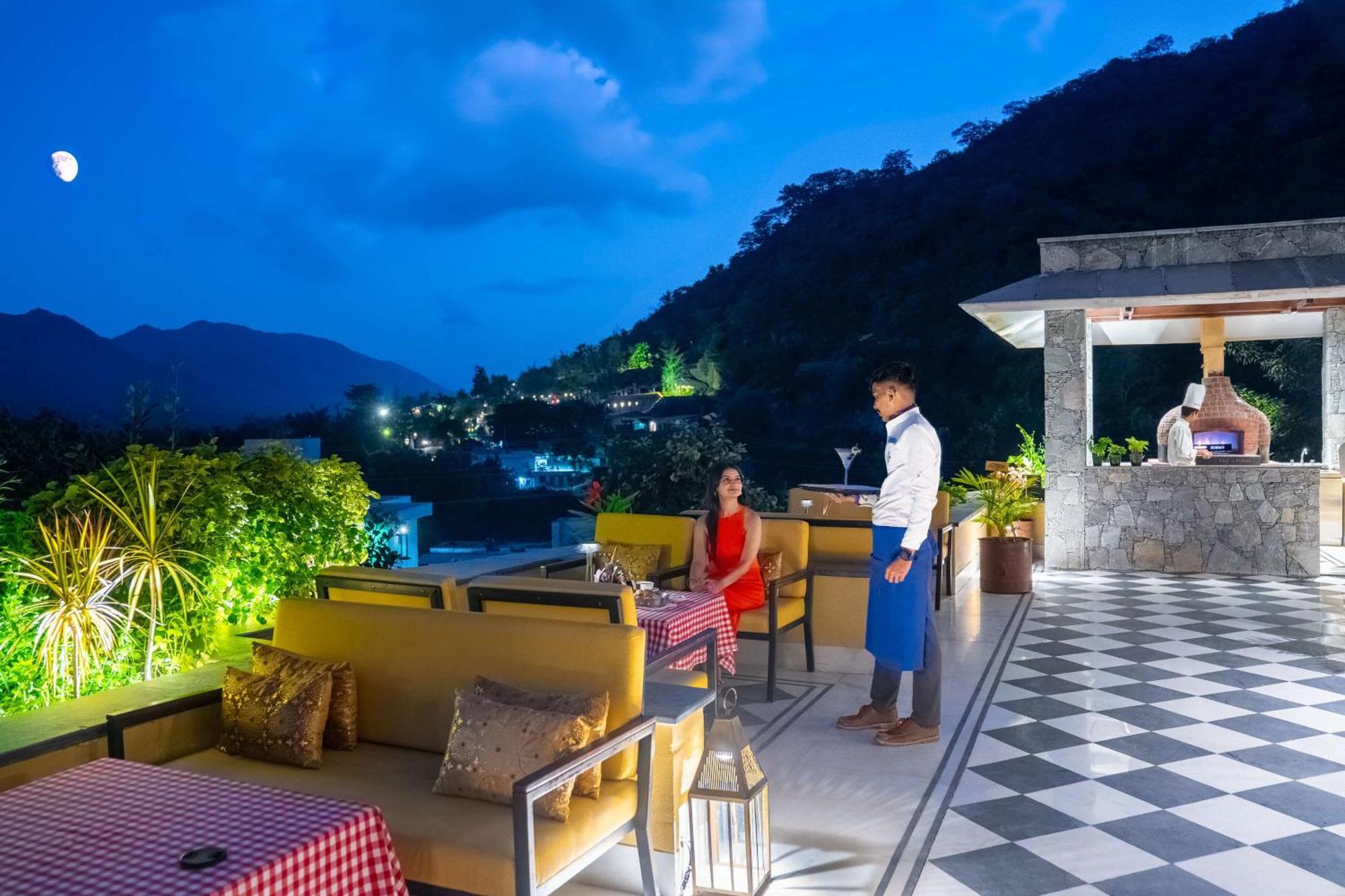 Radisson Blu Resort คัมบาลกาห์ ภายนอก รูปภาพ
